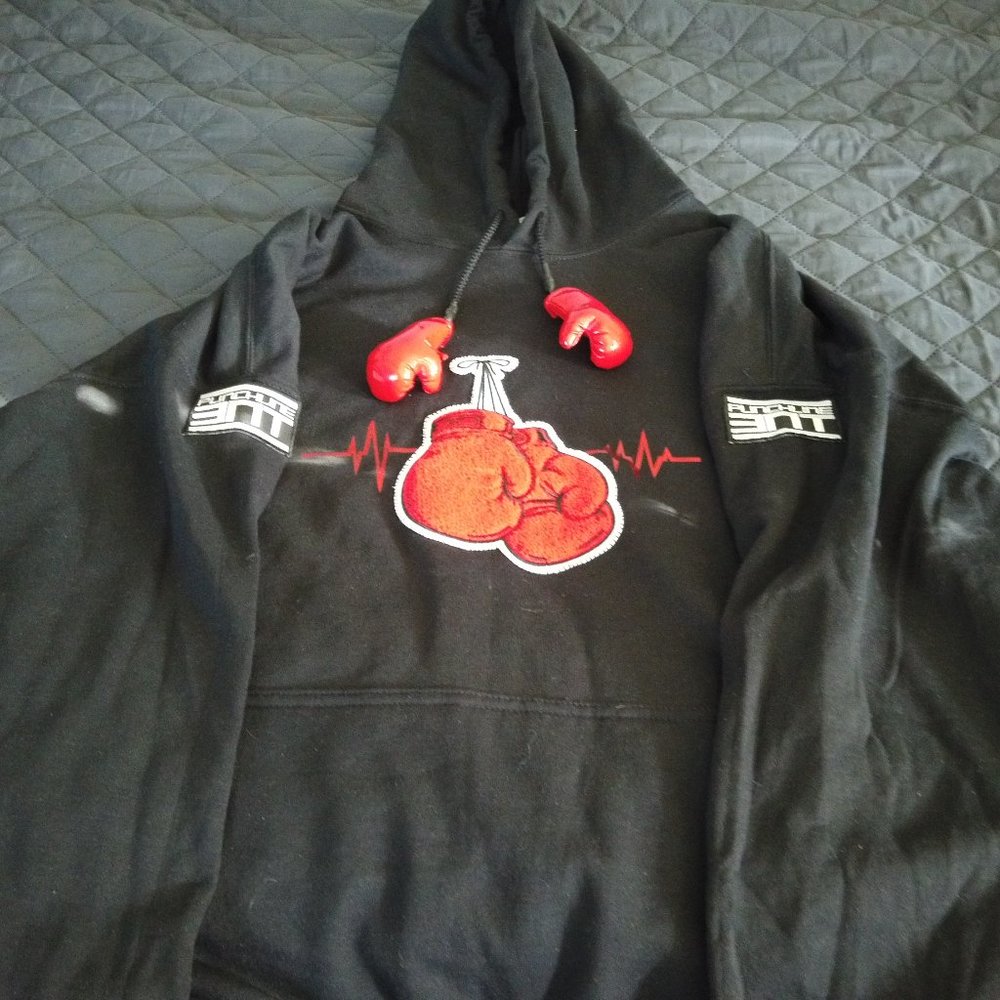 Punchline3nt Sweater